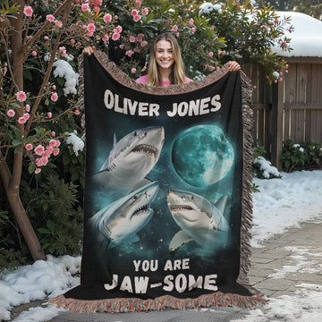 Personalized Shark Blanket, Custom Name Woven Blanket, Ocean Theme Gift for Kids & Teens, Cool Shark Room Decor, Birthday Gift for Boys